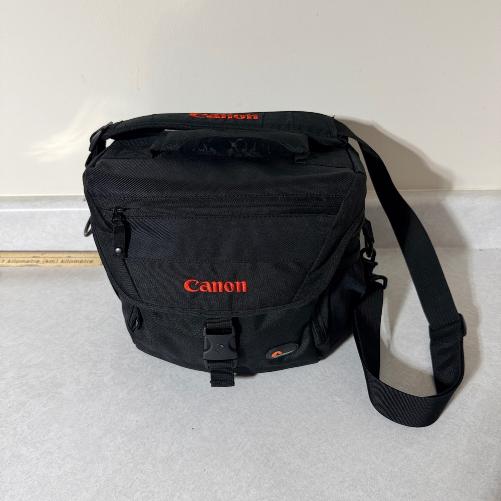 Lowepro Nova 180 AW Canon Camera Bag Black Red Shoulder Case DSLR Accessory